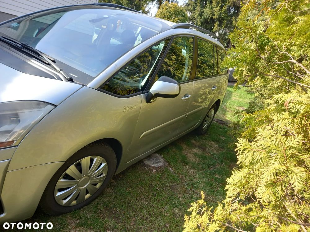 Citroën C4 Picasso 1.6 HDi FAP Exclusive - 4