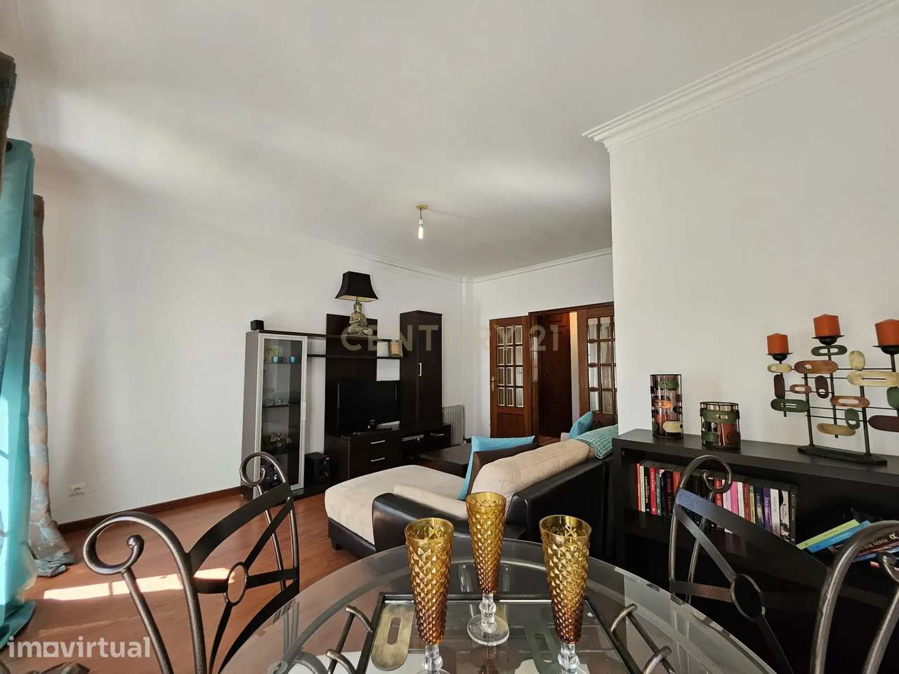 Andar de Moradia T1 com possibilidade de T2 e logradouro | Escalos de - Grande imagem: 3/15