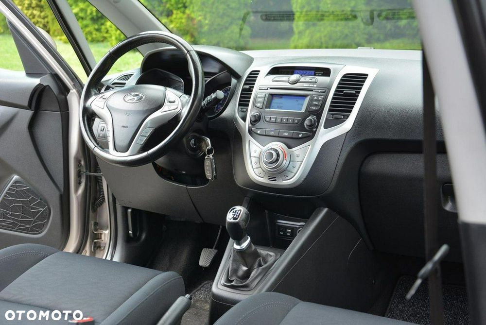 Hyundai ix20 1.6 CRDi blue Comfort - 22