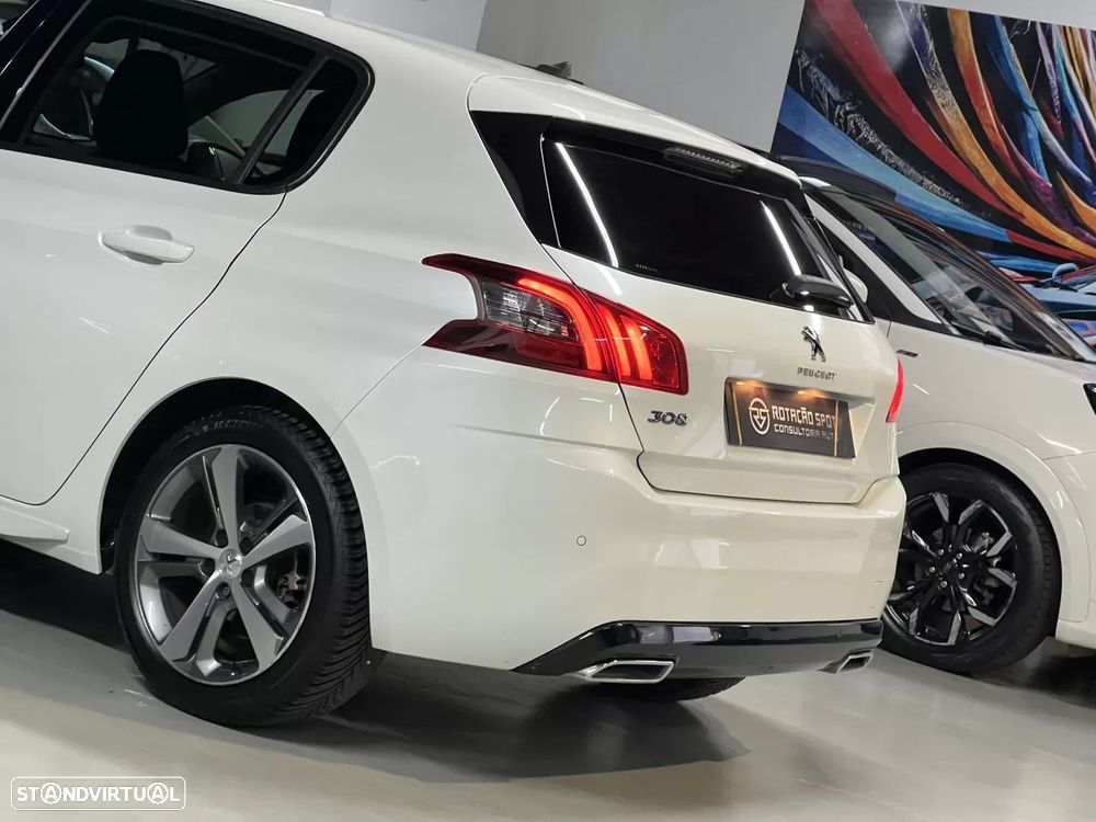 Peugeot 308 1.2 PureTech Style - 27