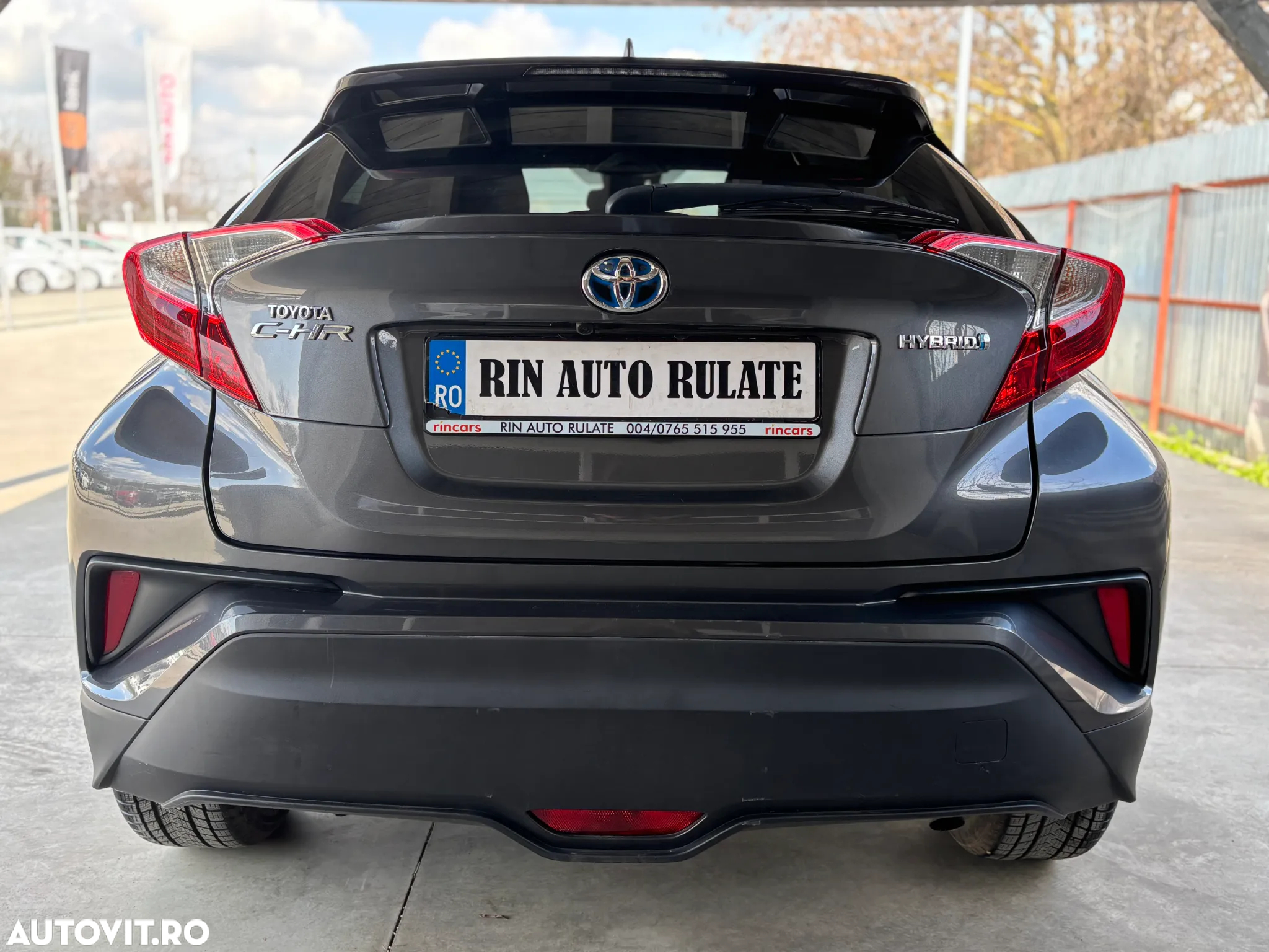 Toyota C-HR - 8
