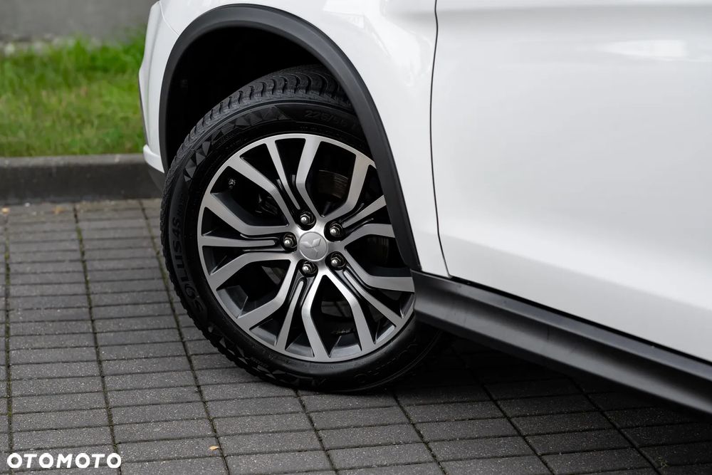 Mitsubishi ASX 1.6 ClearTec 2WD Diamant Edition+ - 32