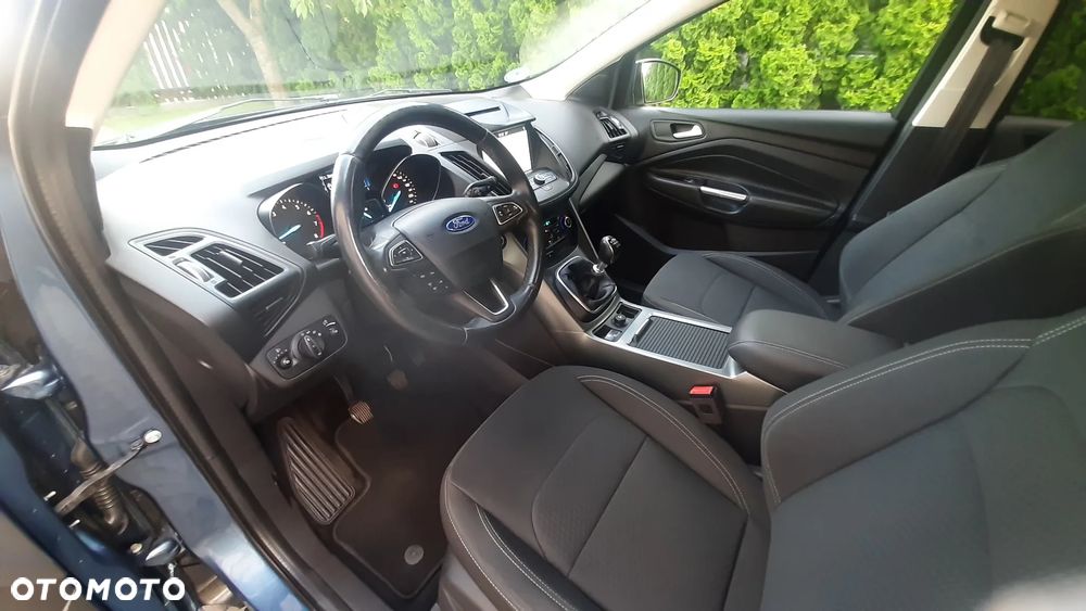 Ford Kuga 1.5 EcoBoost FWD Titanium - 30