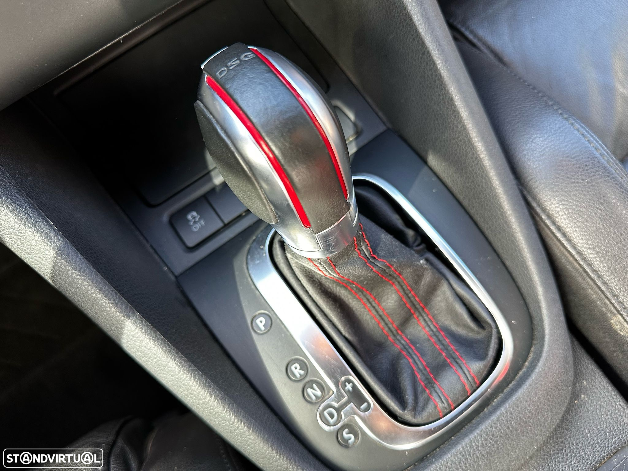 VW Golf 2.0 GTI DSG - 9