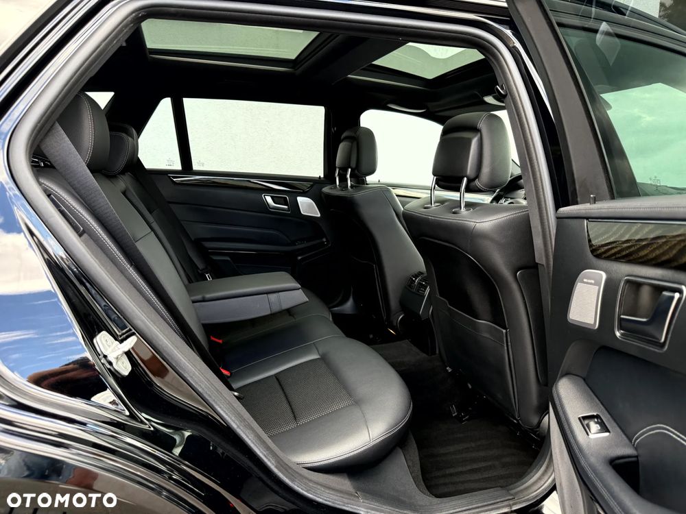 Mercedes-Benz Klasa E 250 BlueTEC 9G-TRONIC Edition - 22