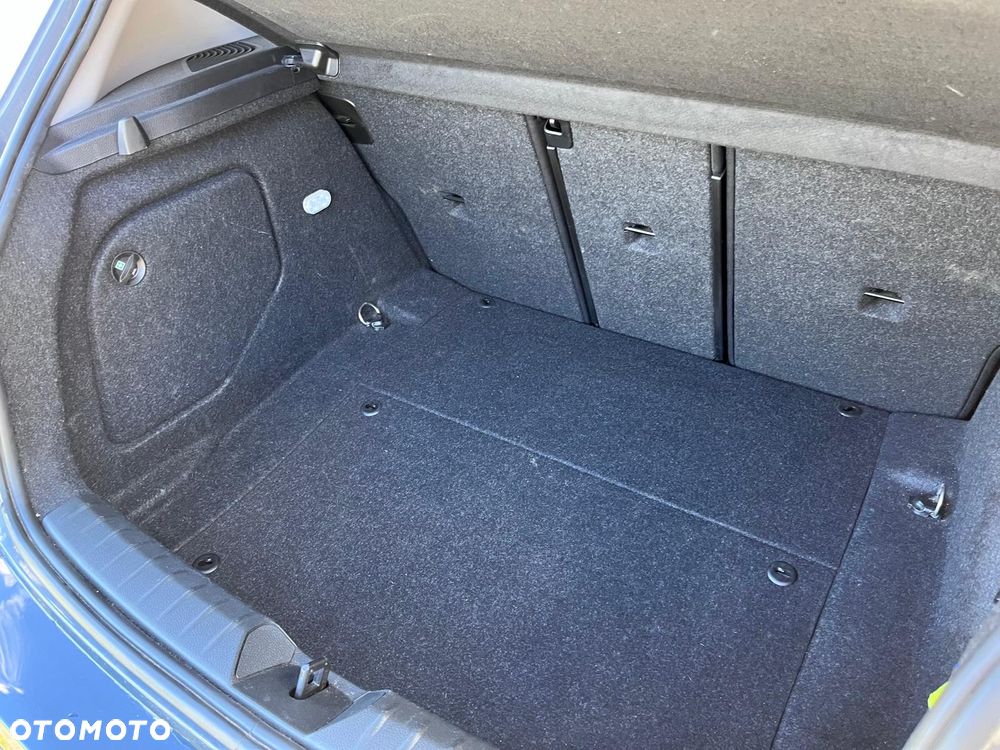 BMW Seria 1 118i Advantage - 28