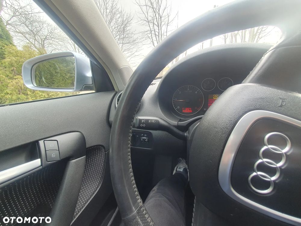 Audi A3 Sportback 2.0 TDI Ambition - 14