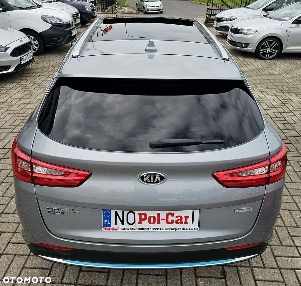 Kia Optima - 11