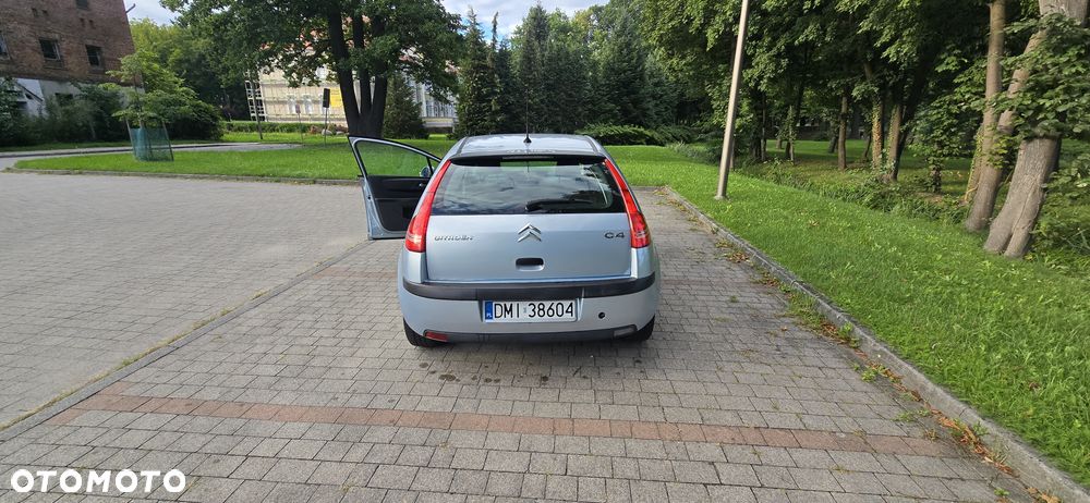 Citroën C4 1.6 HDi X - 14