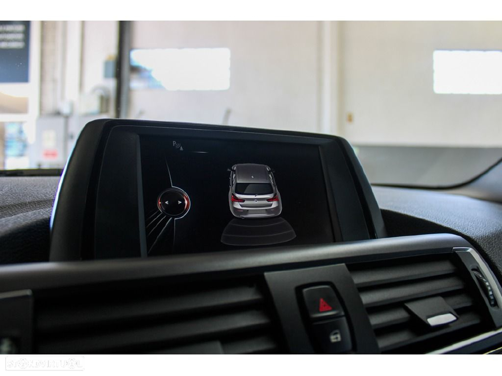BMW 116 d EDynamics Advantage - 19