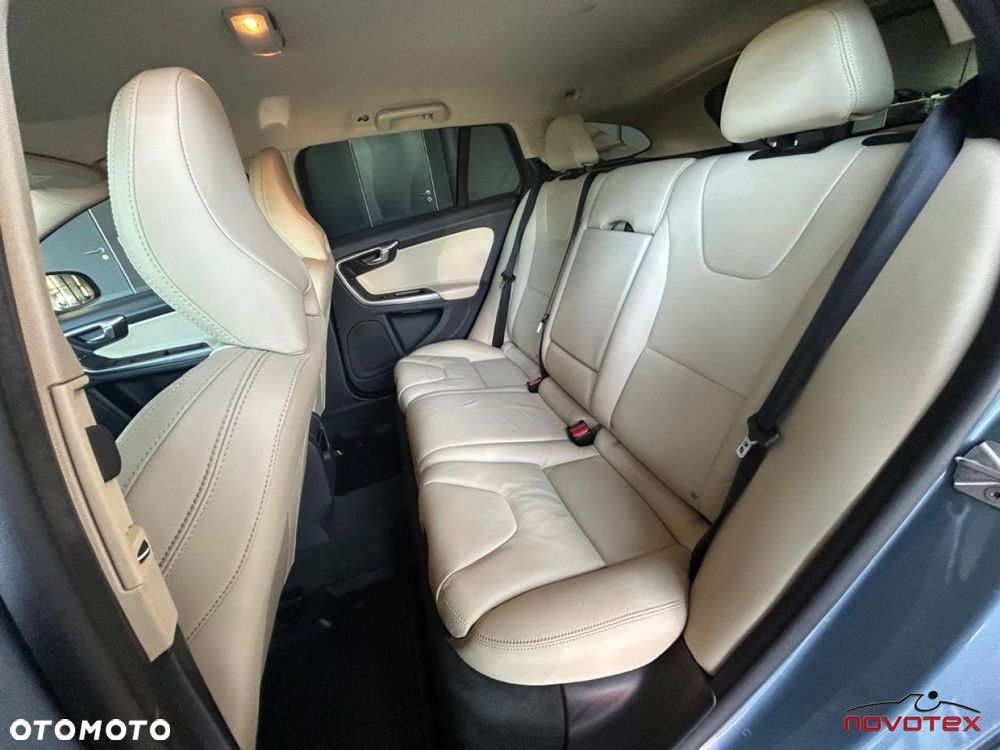 Volvo V60 D2 Drive-E Summum - 24