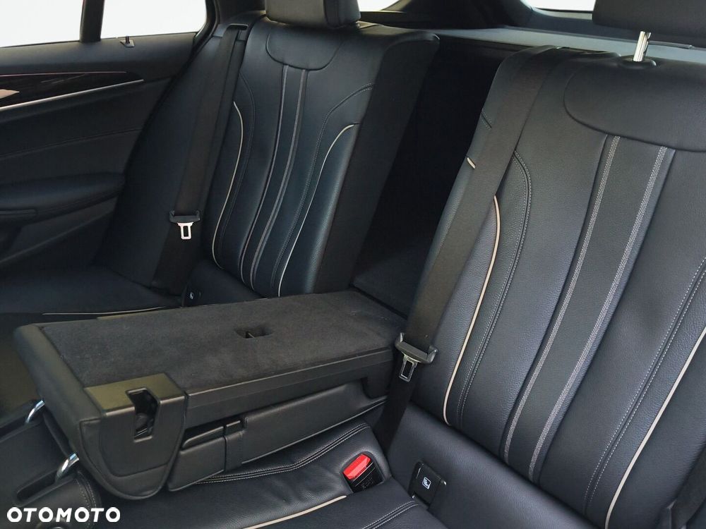 BMW Seria 5 - 11
