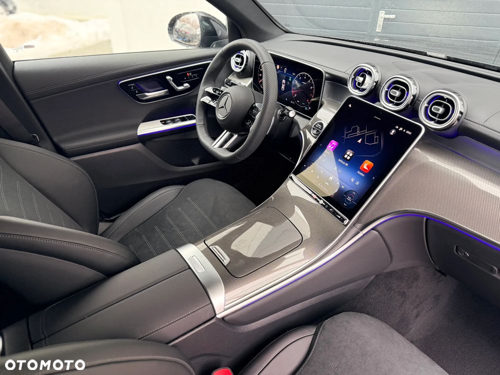 Mercedes-Benz GLC - 23