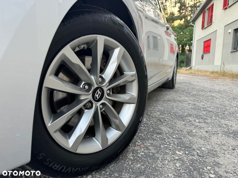 Hyundai i40 - 25