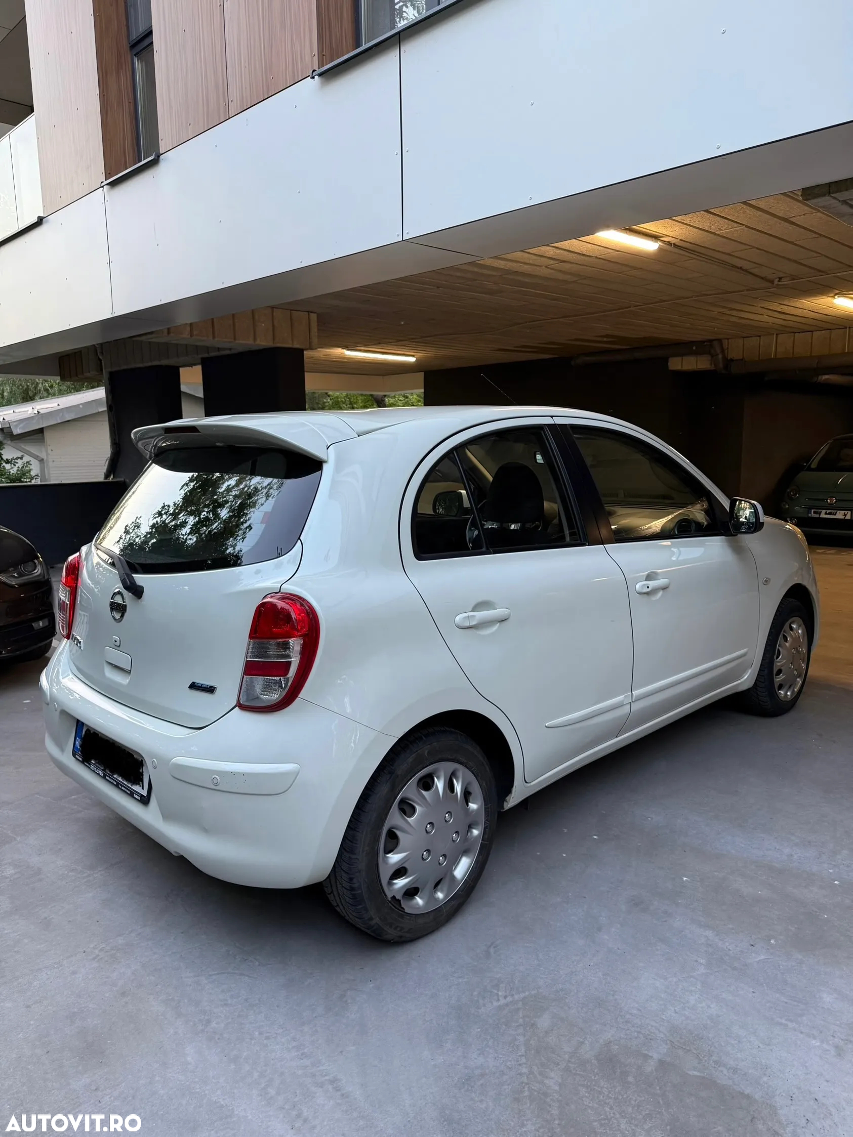 Nissan Micra - 5