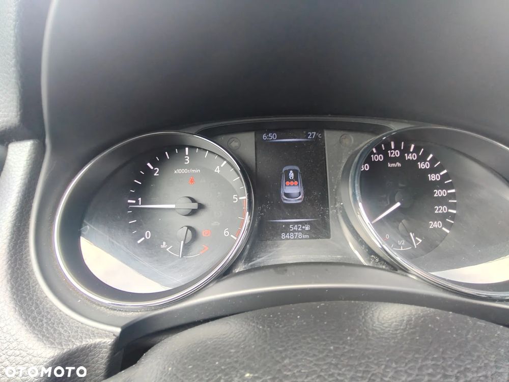 Nissan Qashqai 1.6 DCi 4x4 Visia EU6 - 22