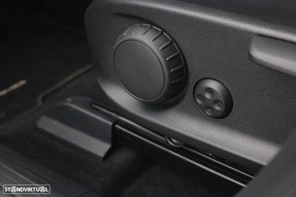 Mercedes-Benz EQA 250+ AMG Line - 36