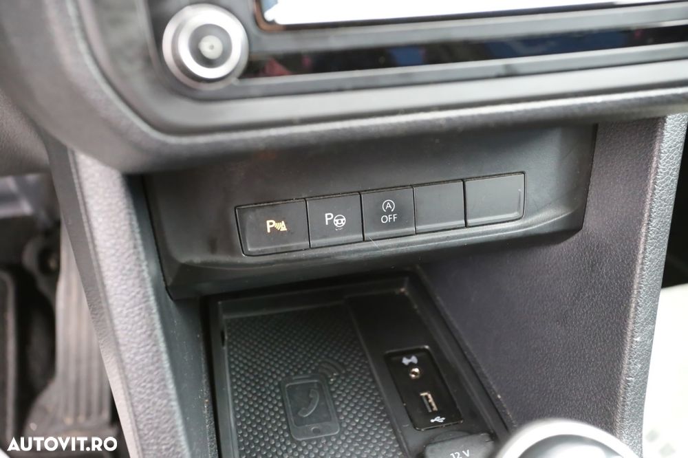 Volkswagen Caddy Maxi 2.0 TDI Comfortline - 28