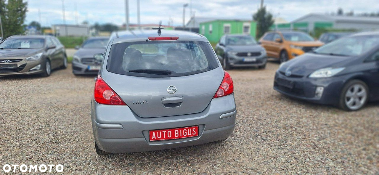 Nissan Tiida - 7