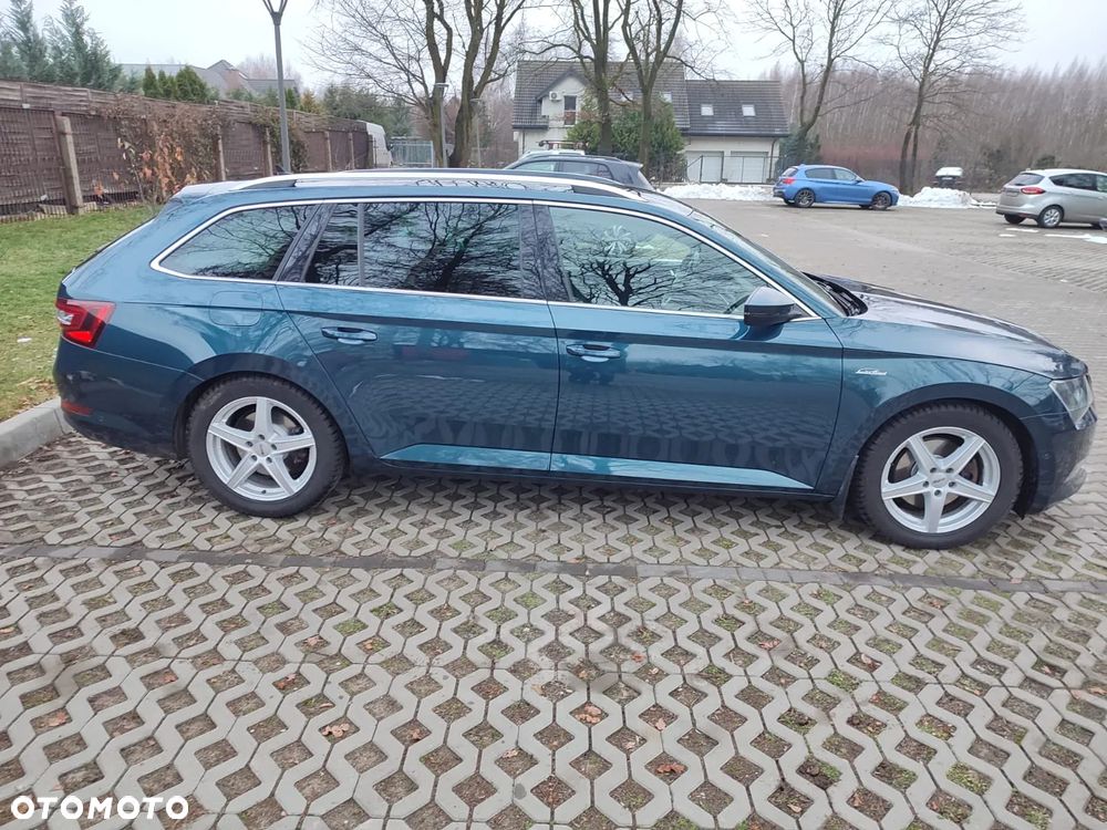 Skoda Superb 2.0 TDI DSG L&K - 11