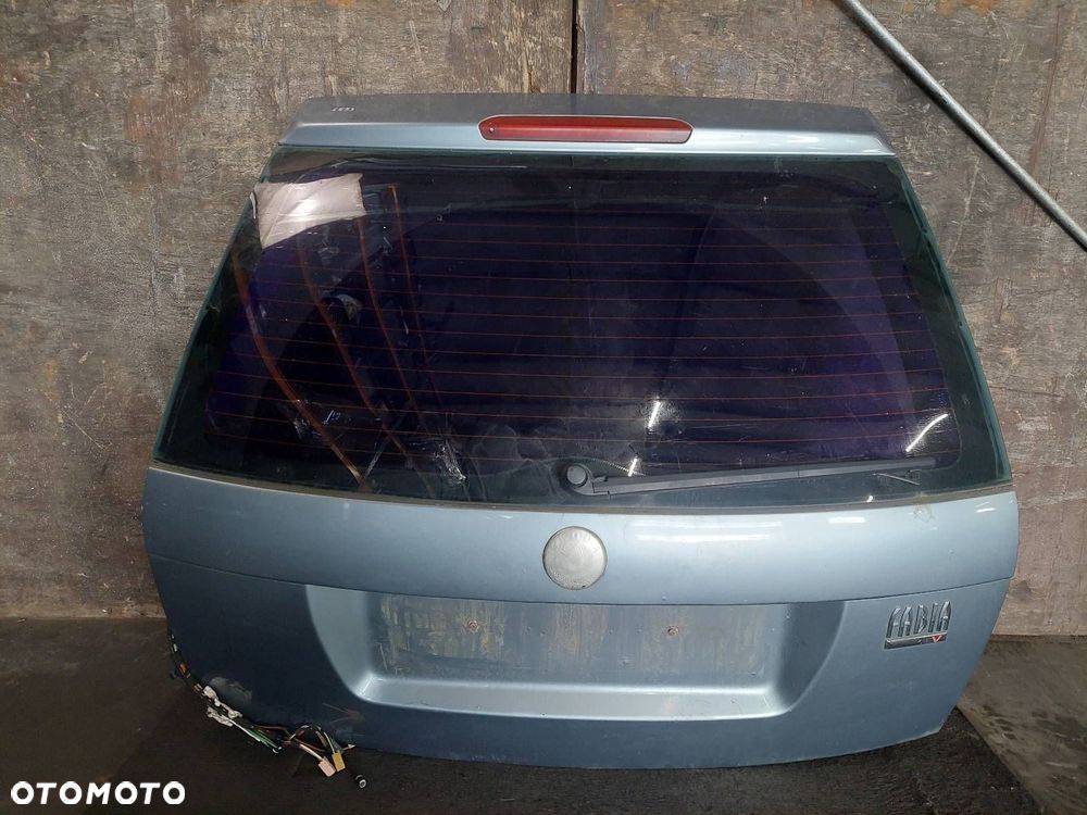 KLAPA BAGAŻNIKA + LAMPY TYŁ SKODA FABIA I KOMBI 9151 - 1