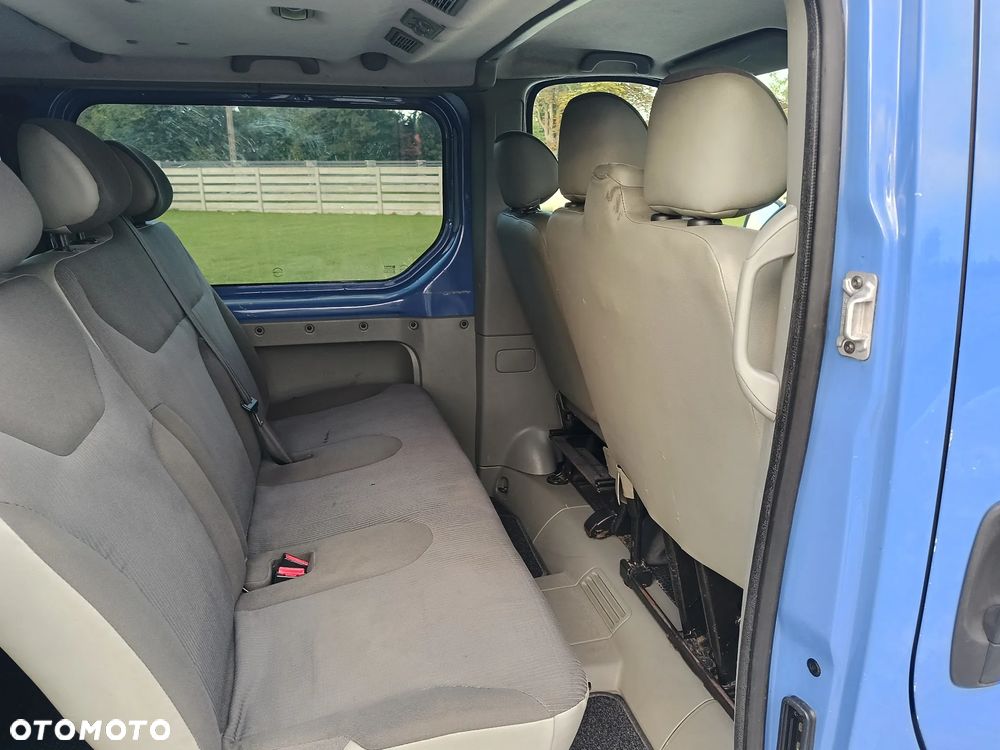 Opel Vivaro - 19