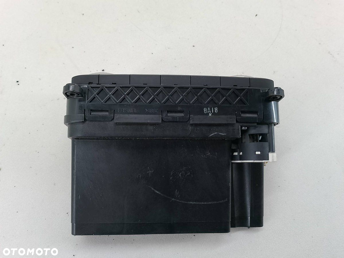 PANEL NAWIEWU HYUNDAI TIBURON III LIFT 97250-2C860 - 8