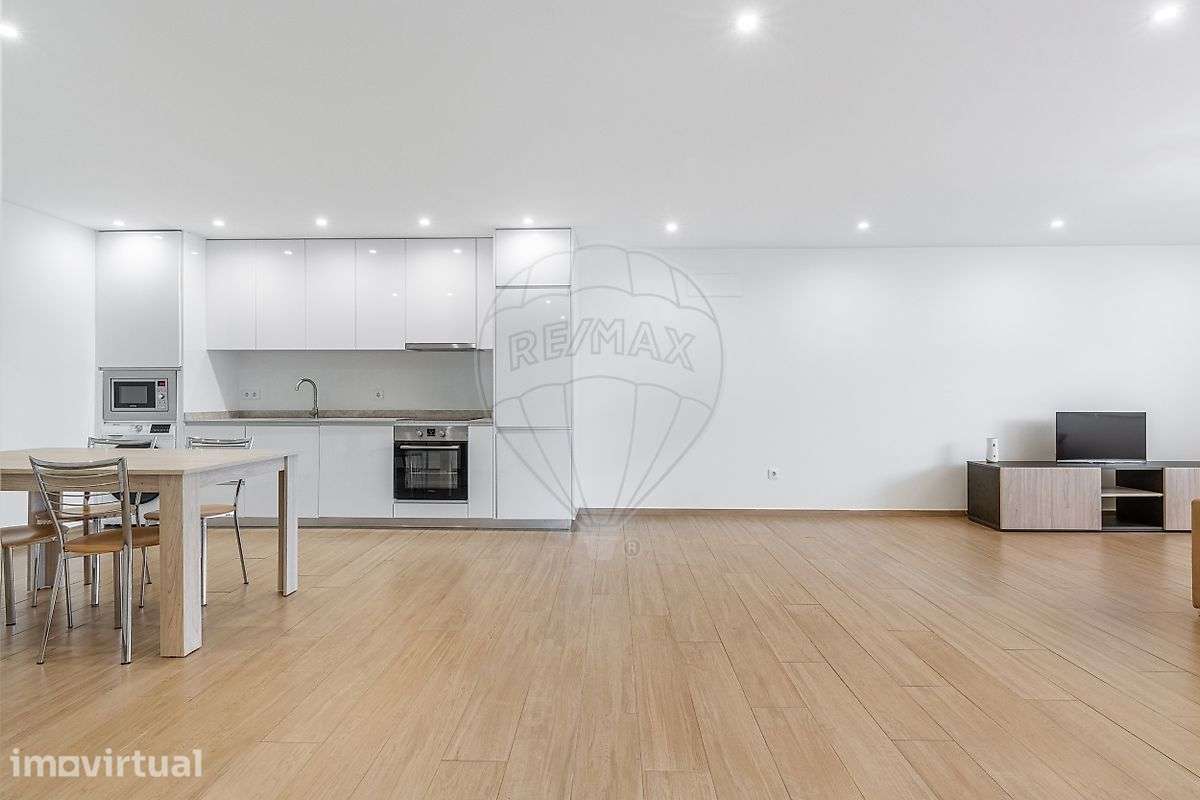 Apartamento T2 para arrendamento - Grande imagem: 5/14