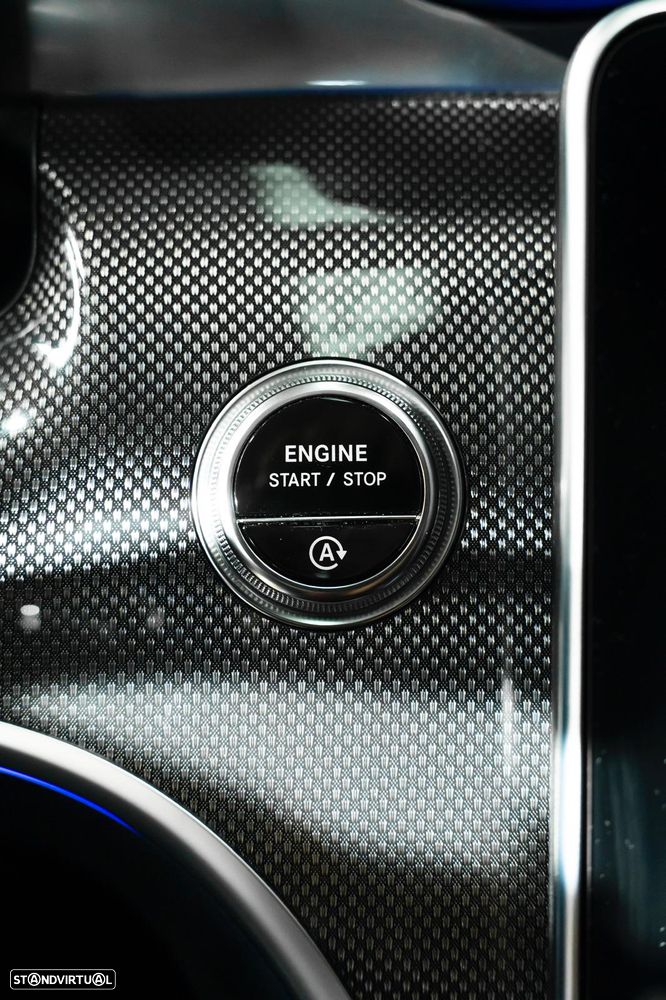 Mercedes-Benz C 300 d AMG Line - 15