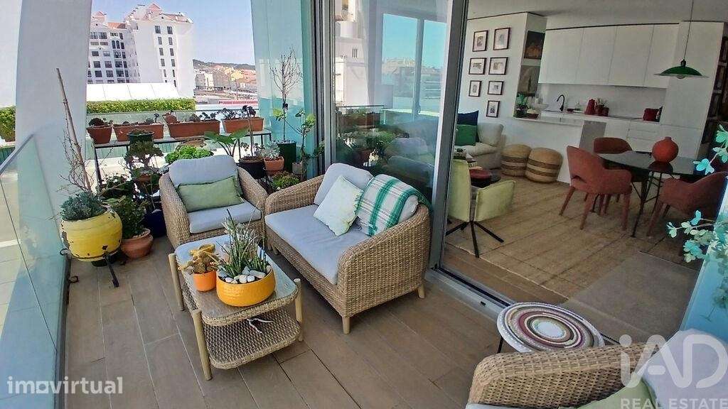 Apartamento T2 em São Martinho do Porto de 74,00 m2