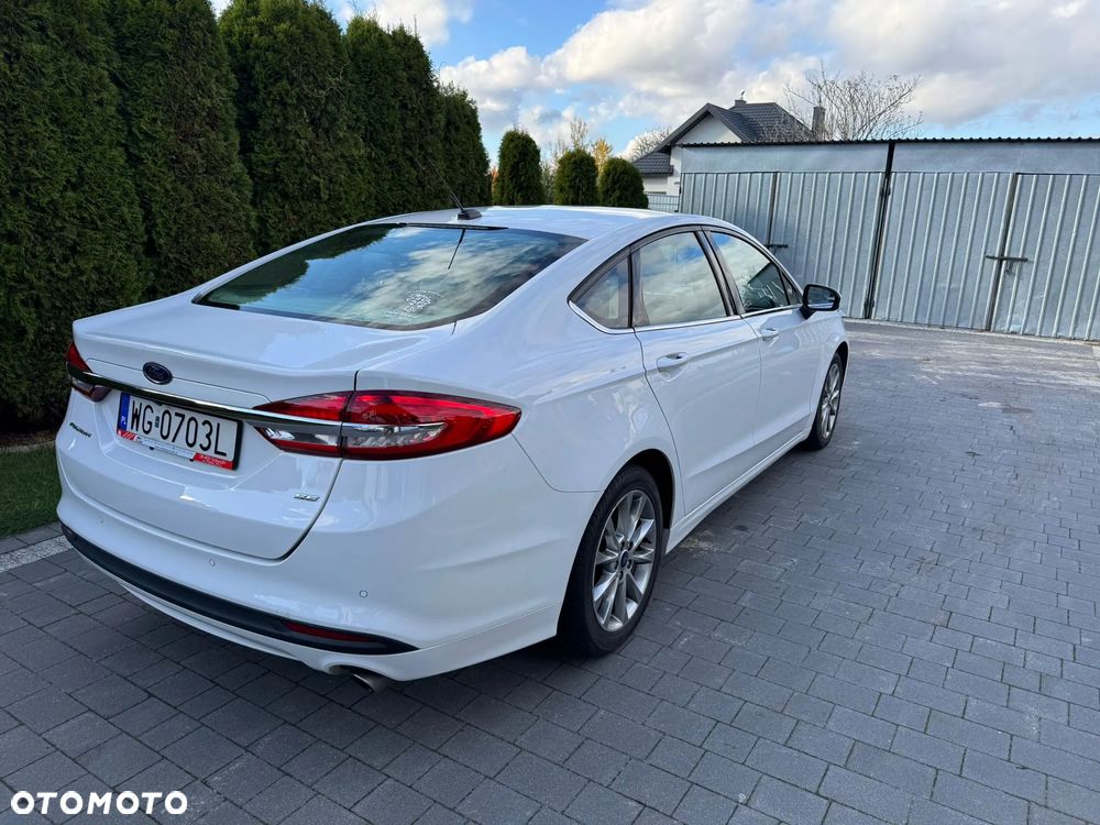Ford Fusion - 21