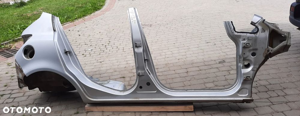 PRÓG SŁUPEK BŁOTNIK PRAWY OPEL CORSA D 5D Z157 - 1