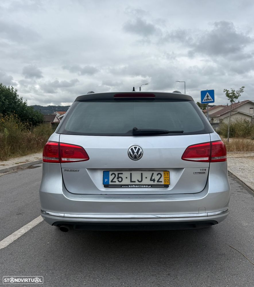 VW Passat Variant 1.6 TDI BlueMotion - 8