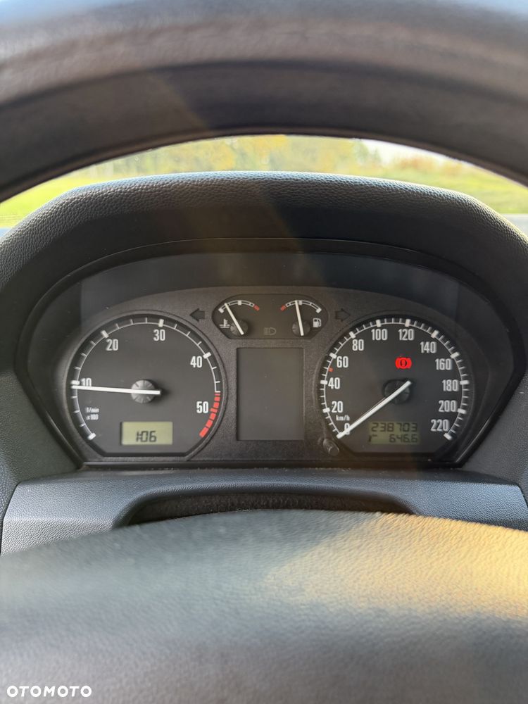 Skoda Fabia - 7