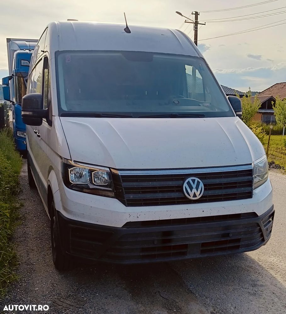 Volkswagen Crafter - 1