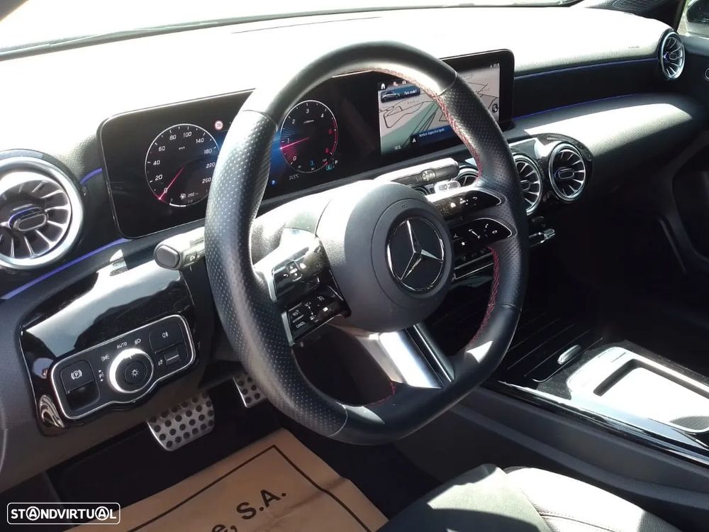Mercedes-Benz A 180 Limousine d 8G-DCT AMG Line Advanced Plus - 2