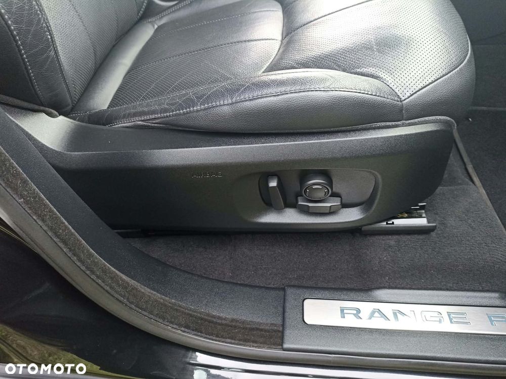 Land Rover Range Rover Evoque - 23