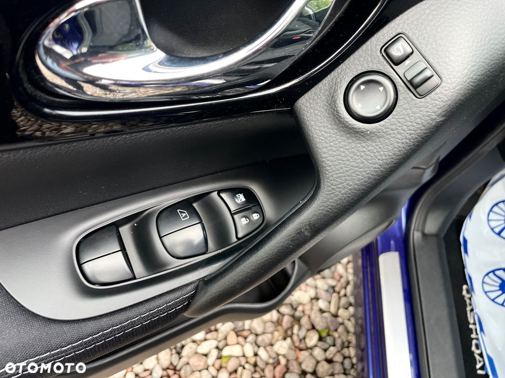 Nissan Qashqai 1.2 DIG-T Tekna - 25