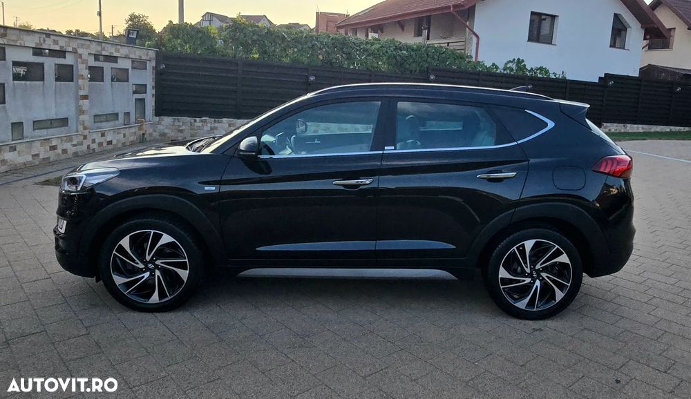 Hyundai Tucson 2.0 CRDI 4WD 6AT Luxury Pack+ - 10