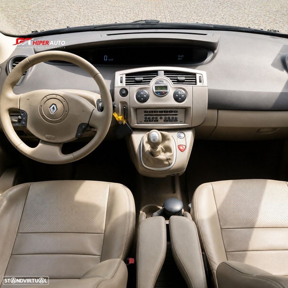 Renault Scénic 1.5 dCi Confort - 9