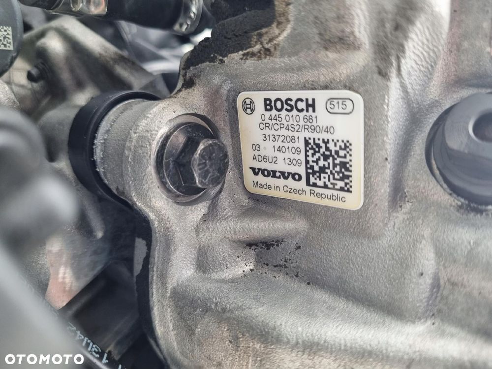 SILNIK KOMPLET Volvo V60 S60 II 2.4 D4 181KM BI TURBO pali 139tyś D5244T12 - 14
