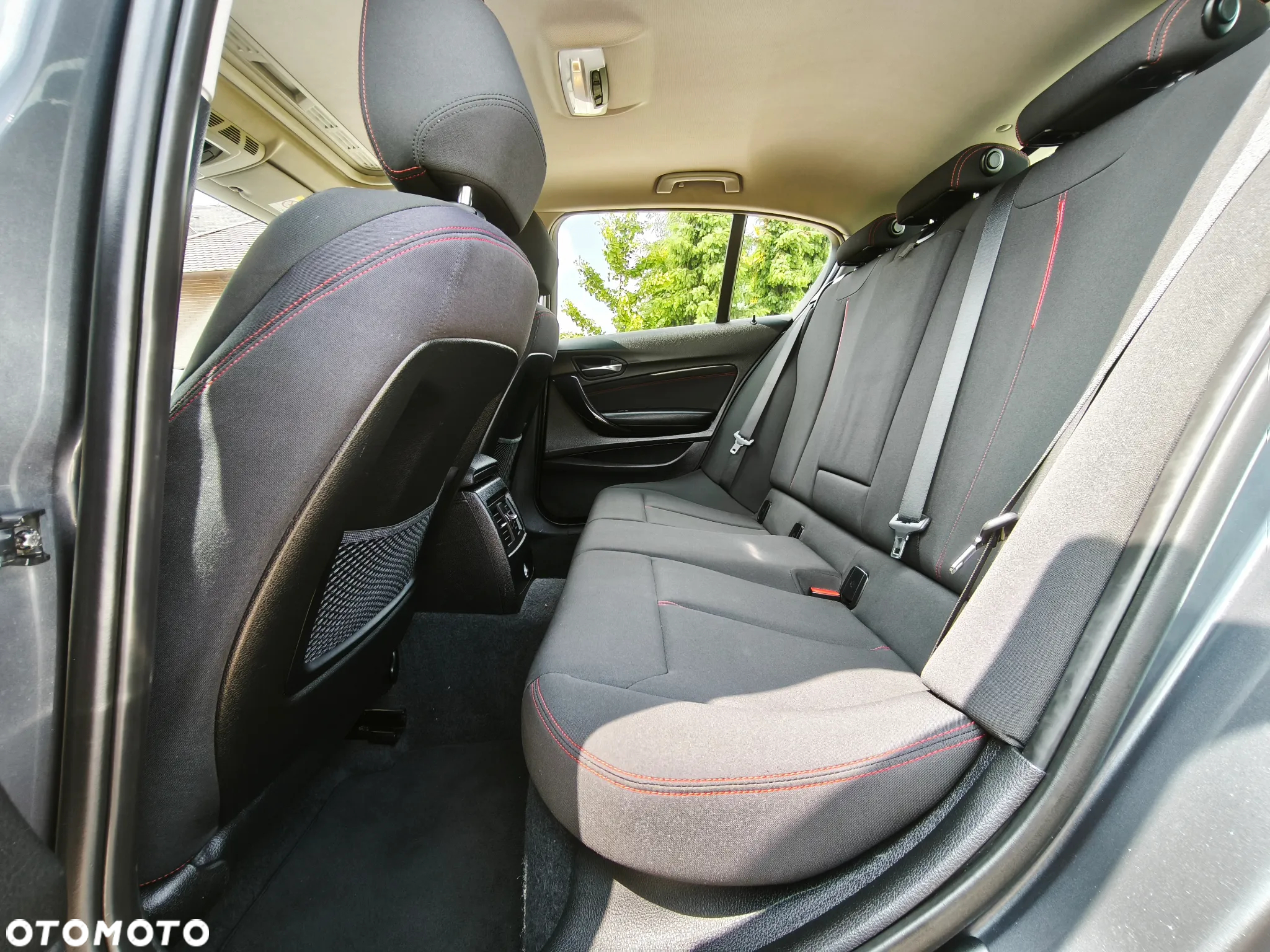 BMW Seria 1 118i Sport Line - 12
