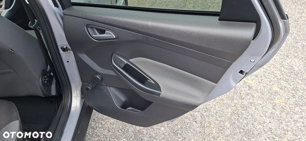 Ford Focus - 14