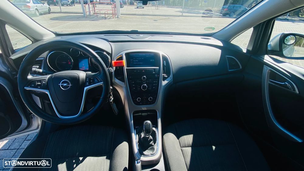 Opel Astra Sports Tourer 1.7 CDTi Cosmo - 8