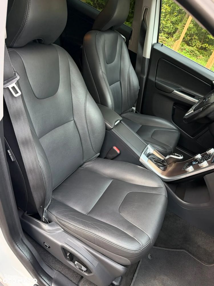 Volvo XC 60 - 26
