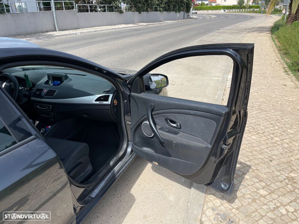 Renault Mégane Sport Tourer 1.5 dCi Dynamique - 6