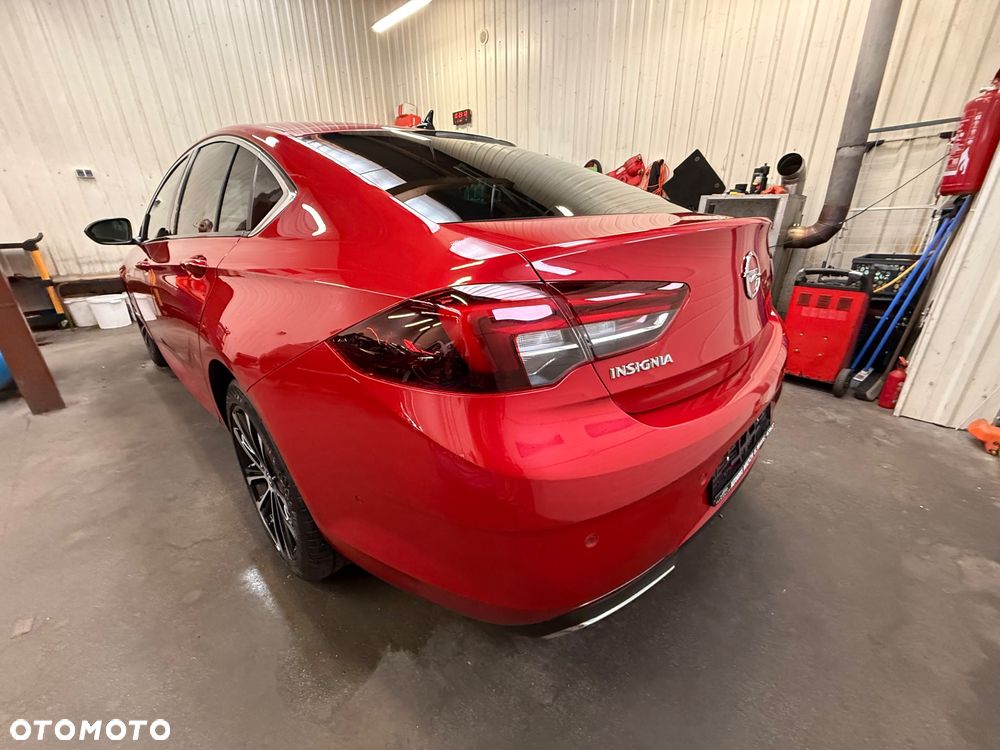 Opel Insignia - 14