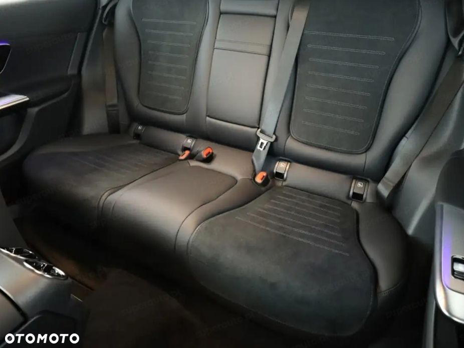 Mercedes-Benz GLC 220 d mHEV 4-Matic AMG Line - 18