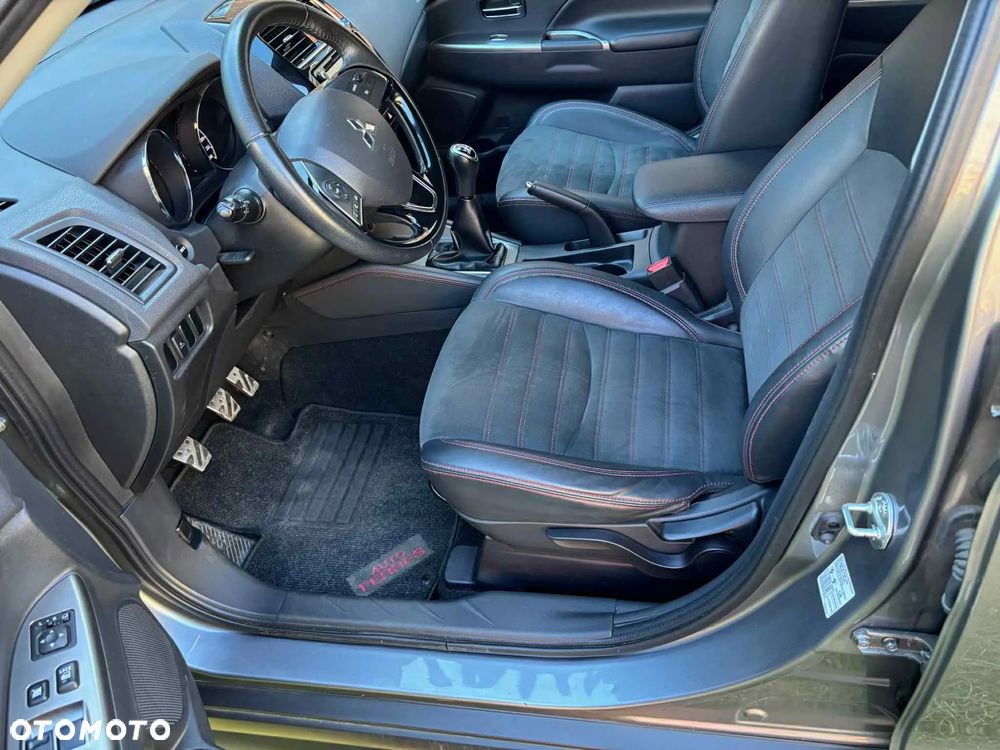 Mitsubishi ASX - 25