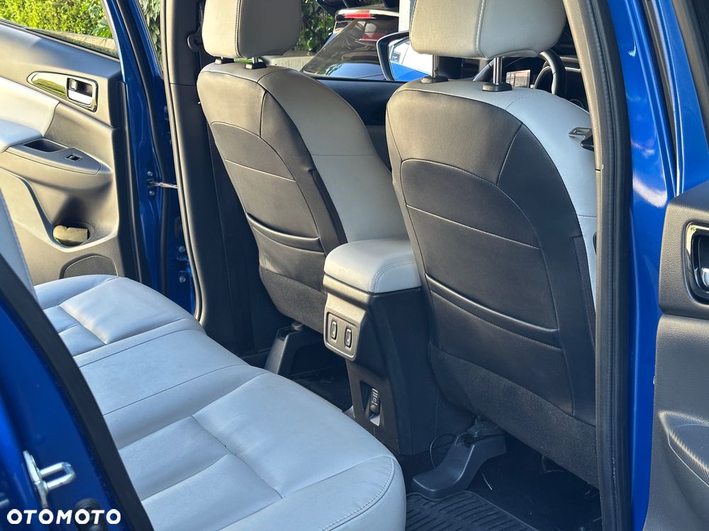 Mitsubishi Eclipse Cross - 16